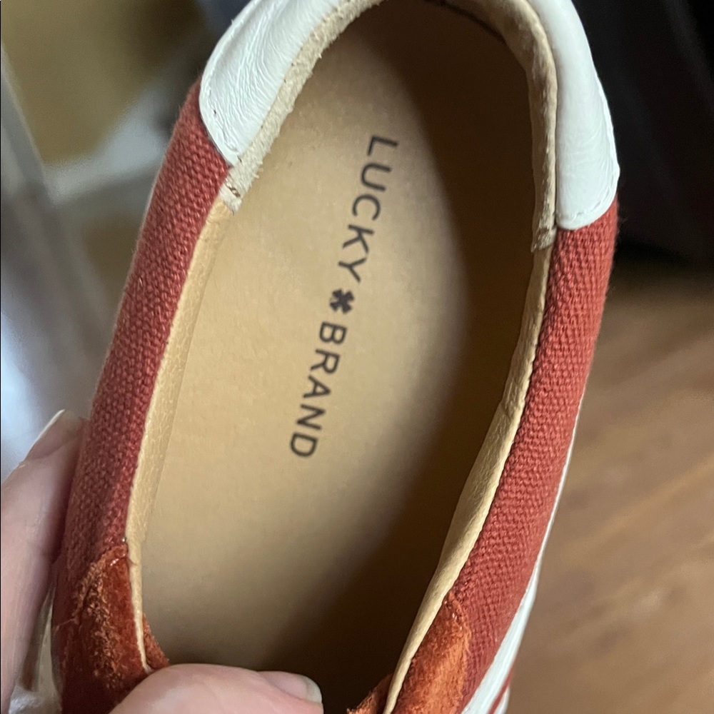 Lucky Brand women’s  Rust and White Sneakers - Picture 8 of 10